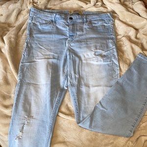 Hollister light wash high-rise super skinny jeans